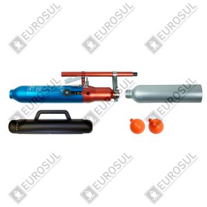 Lança Retinida Pneumática PLT75 em vista lateral com cilindro, estojo preto e duas bolas laranja.